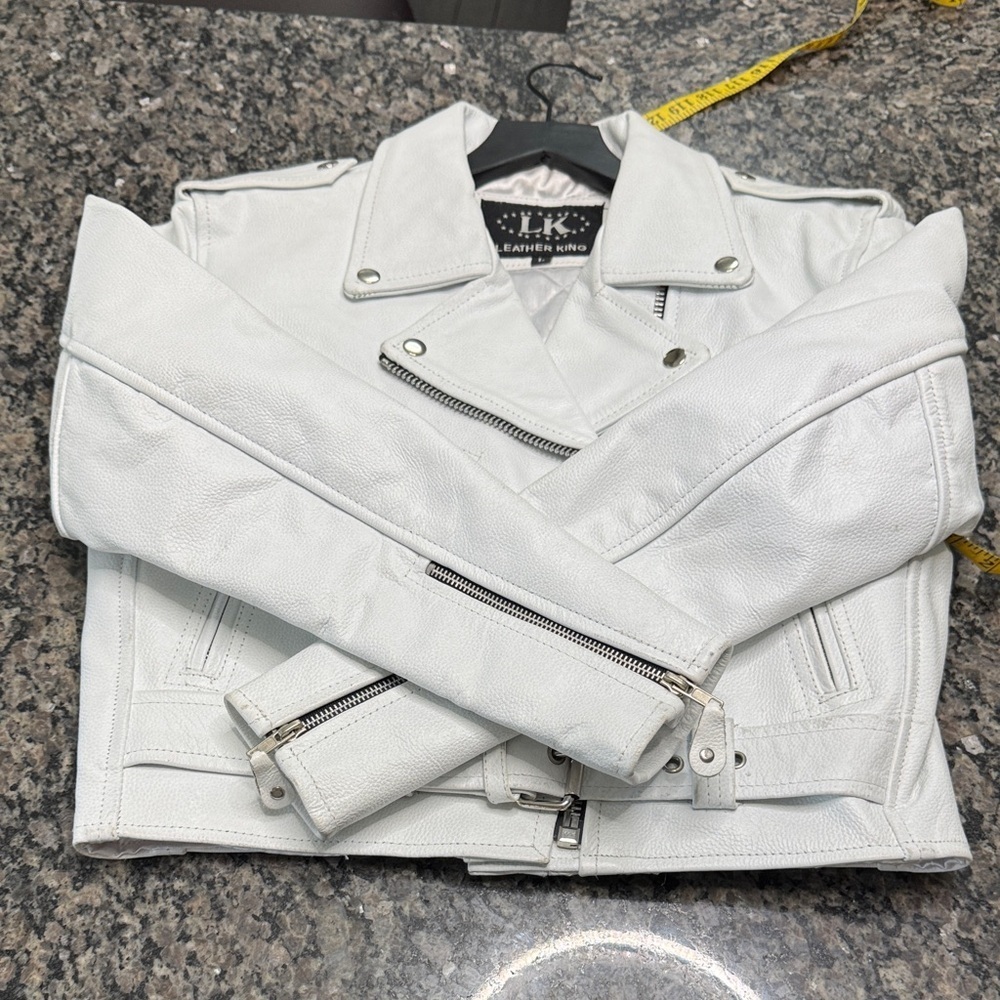 LK Women's White Leather Biker Jacket EUC L - Picture 13 of 15